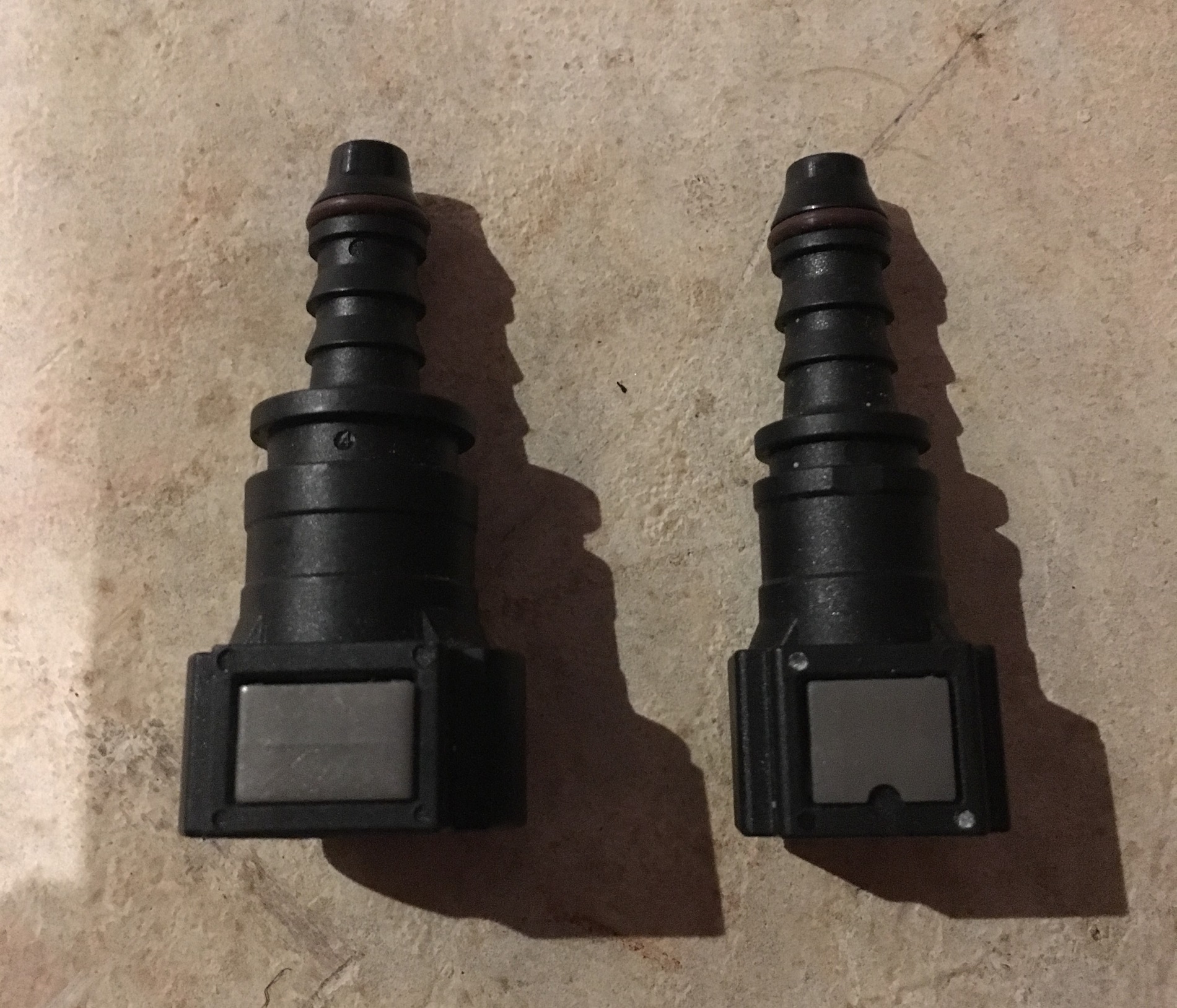 fuellineconnectors
