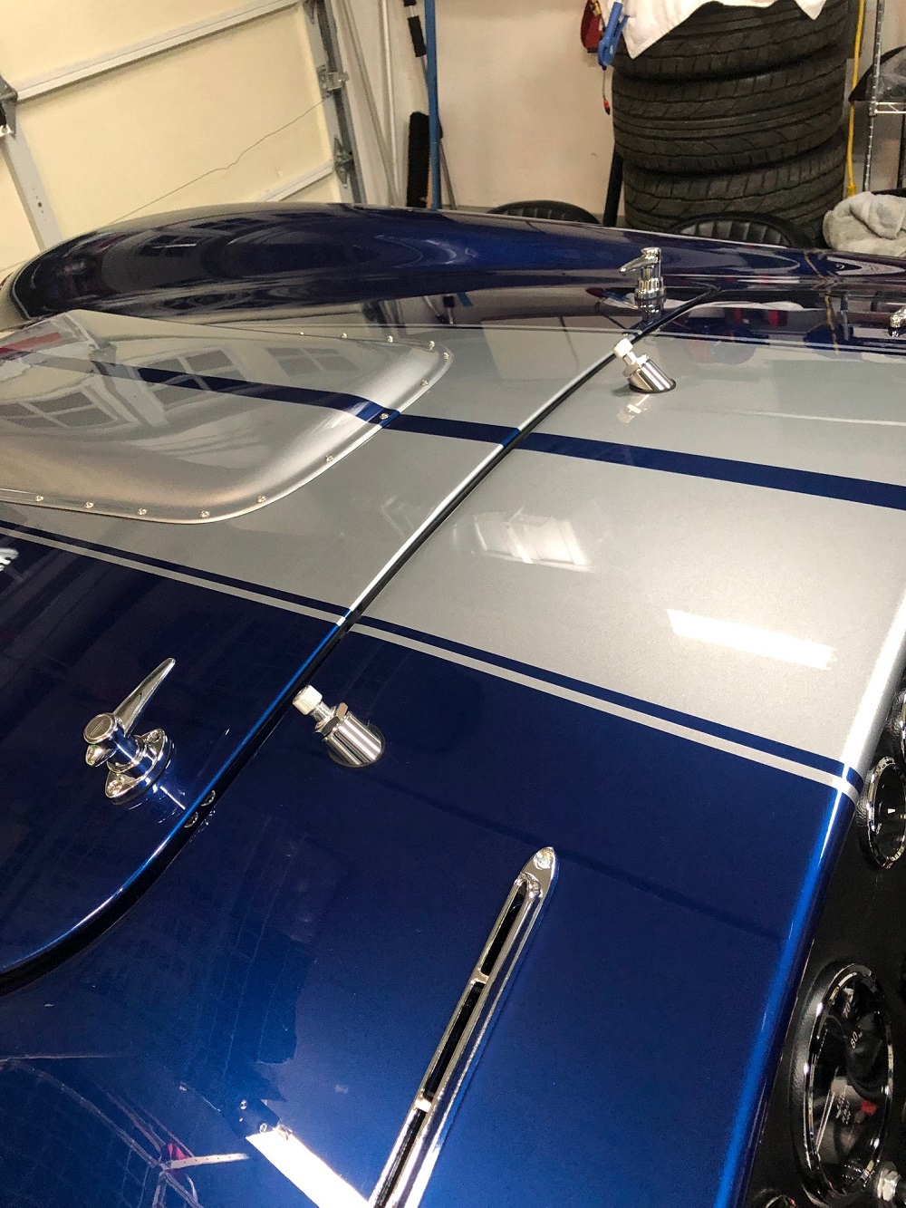 Wiper wheel boxes installed