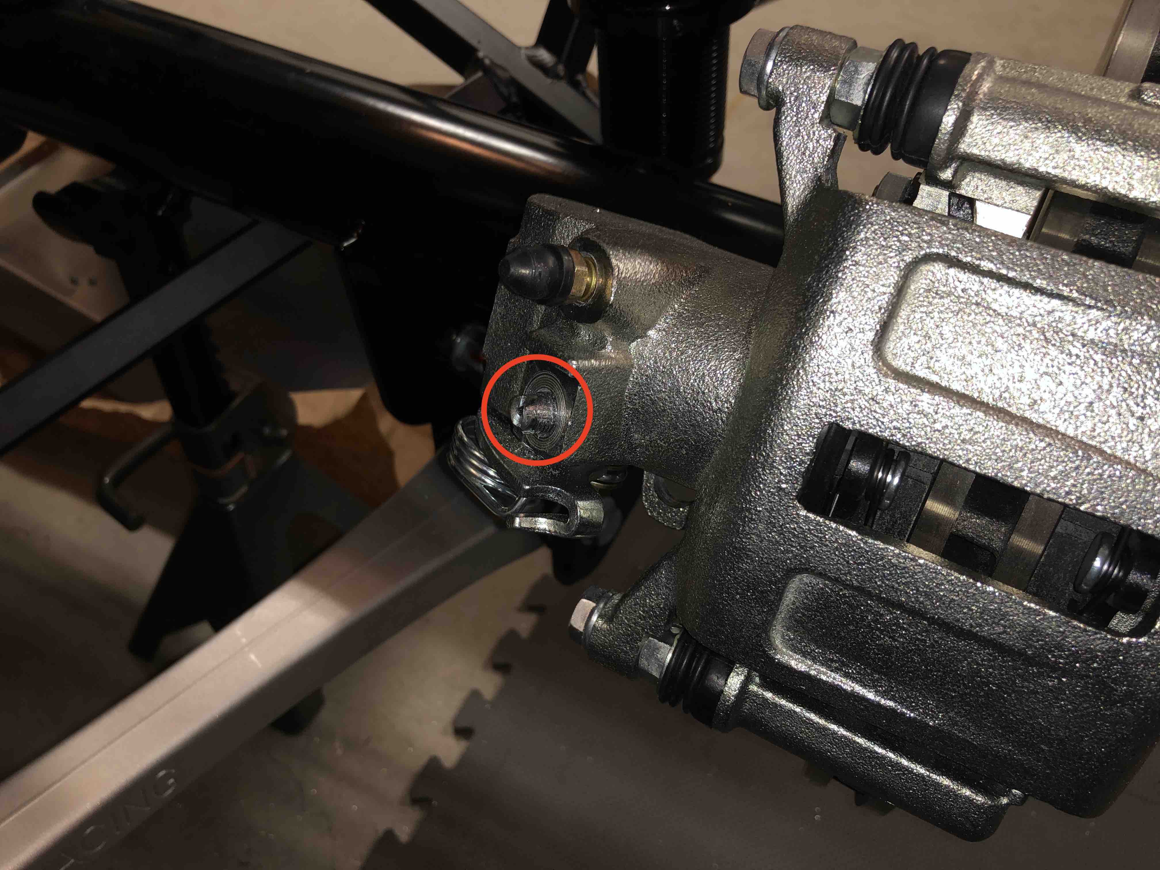 brakeBolt2