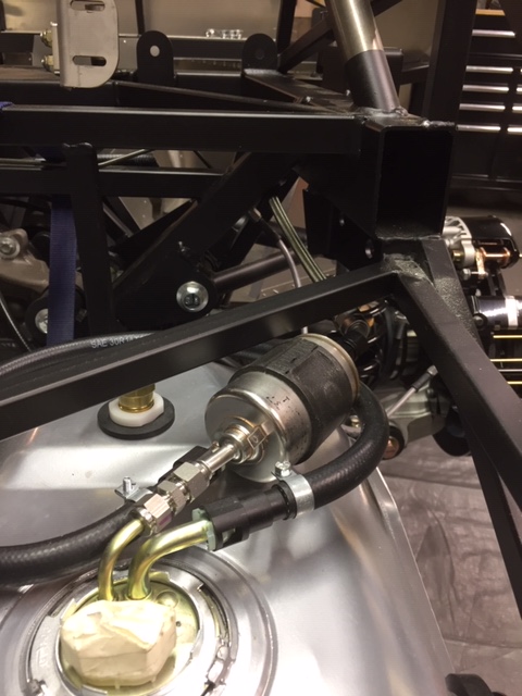 Breeze fuel regulator mntd