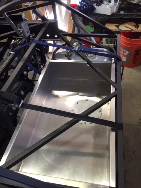 RT drop trunk w round acces panel