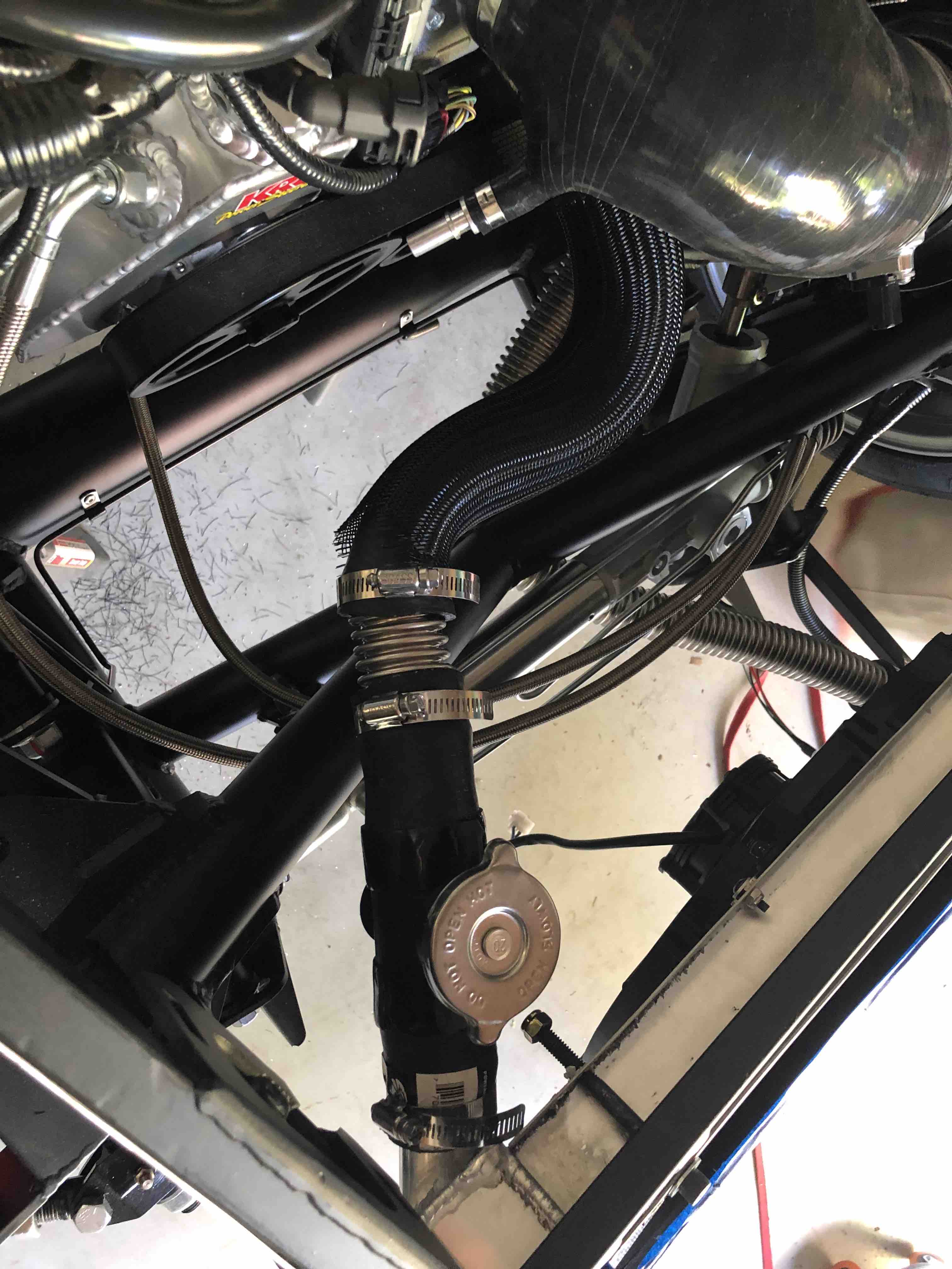 upperRadHose