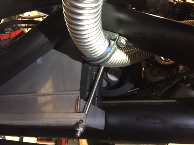 Lower radiator hose clamp