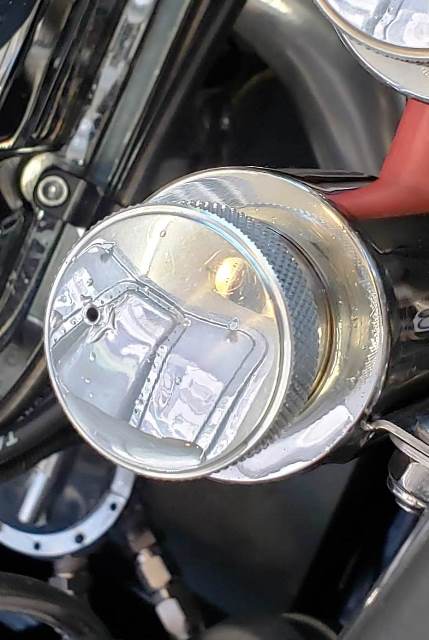 brake reservoir cap1