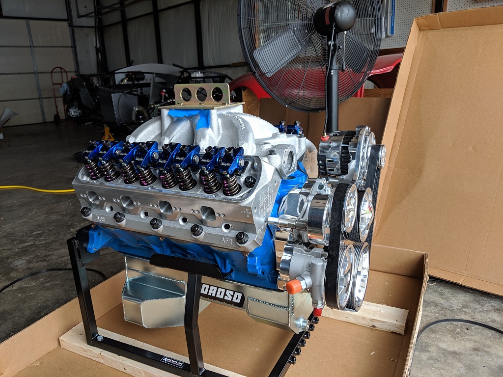 engine on stand
