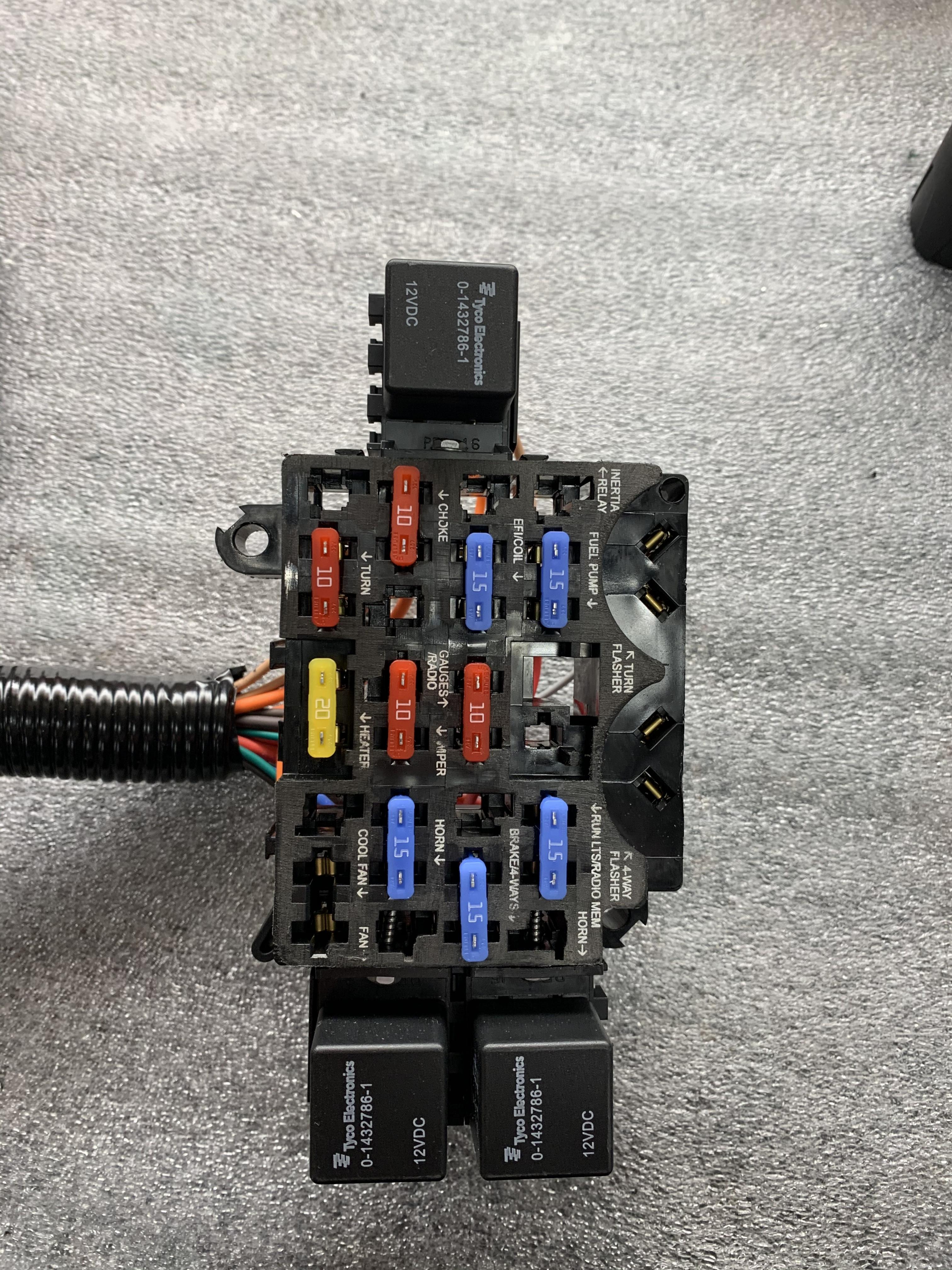 Fuse block