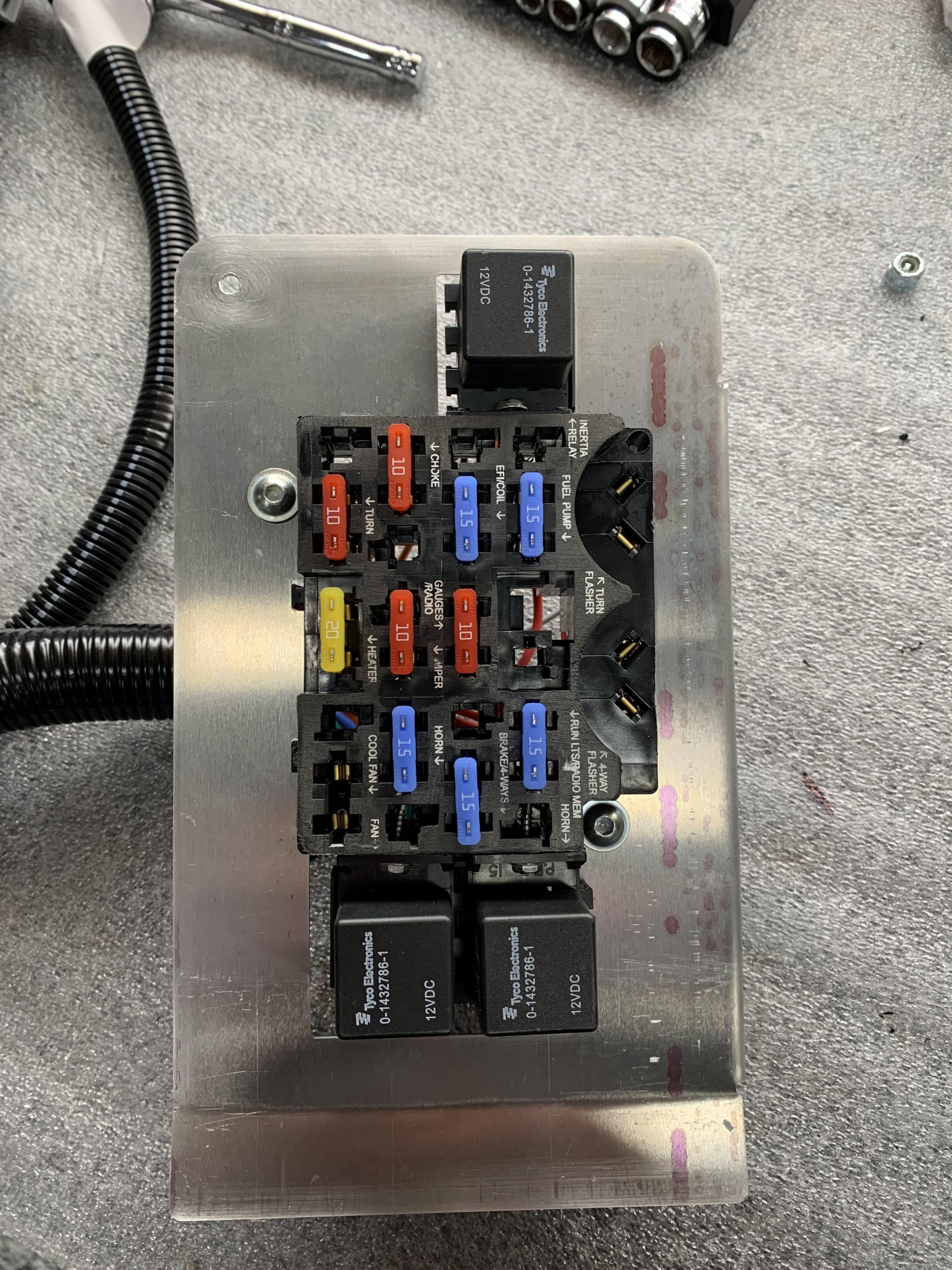 Modified fuse block