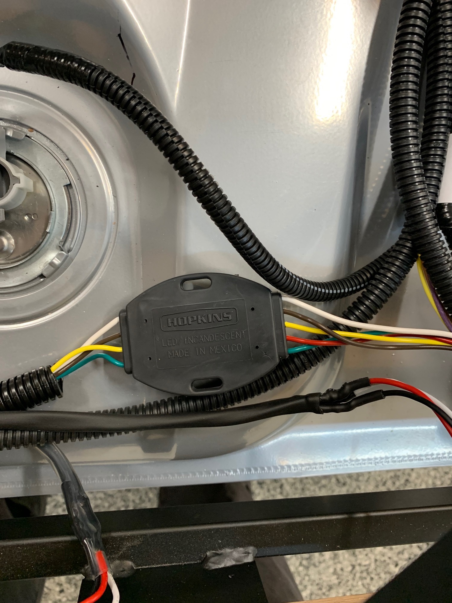 Tail light converter