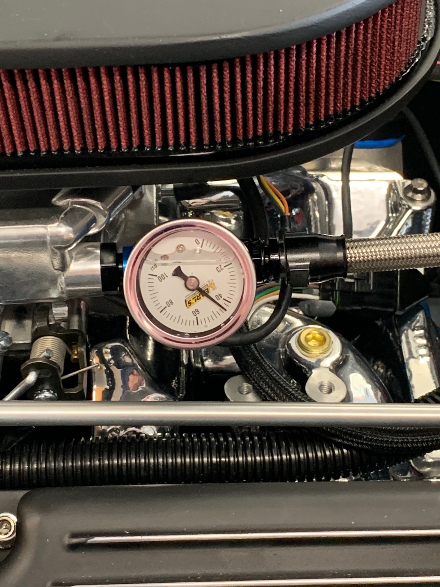 Fuel pressure