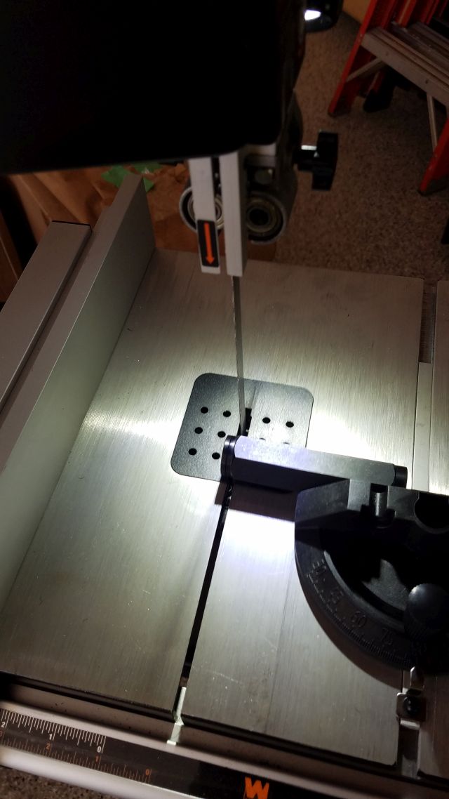 UCASLEEVECUT3R