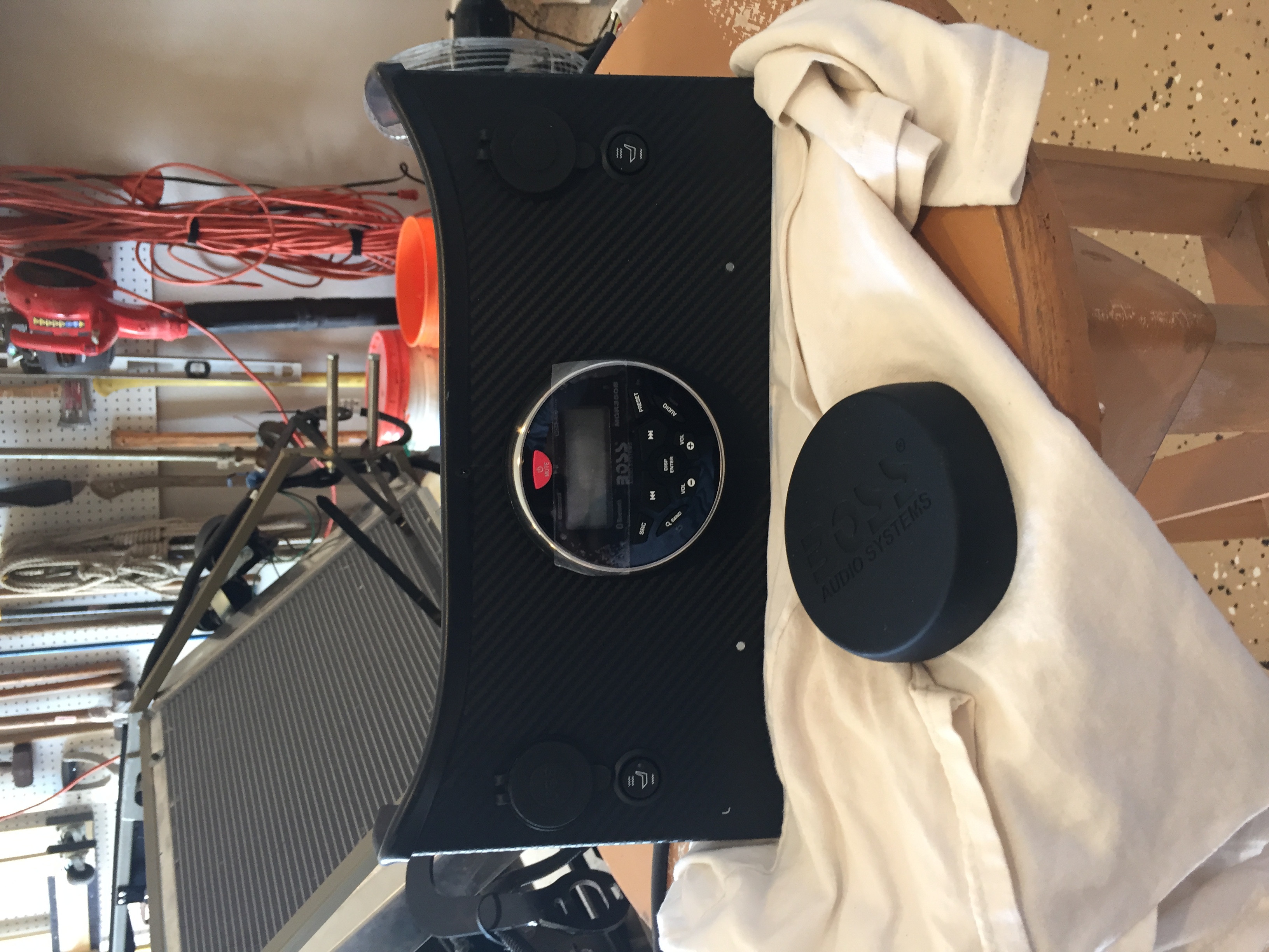 Receiver mounted in dash