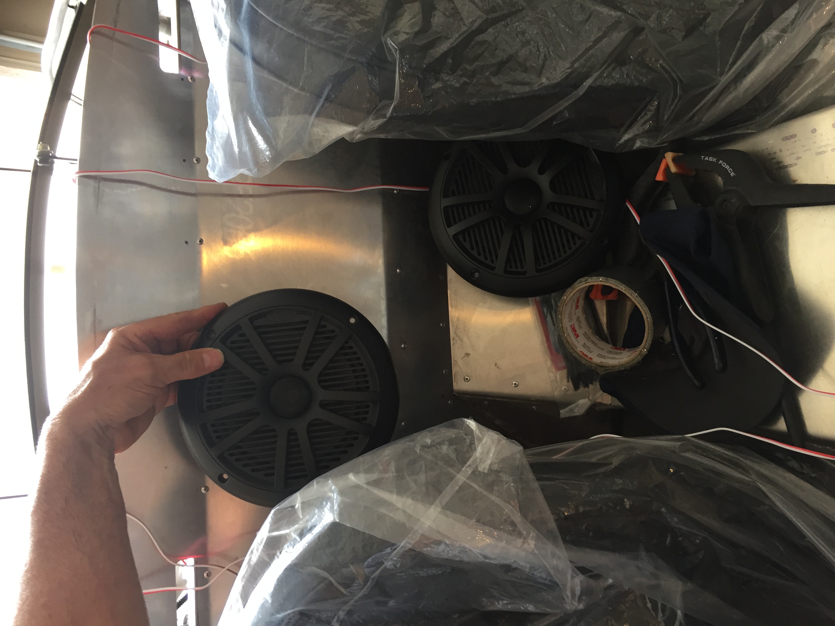 Speaker mount area