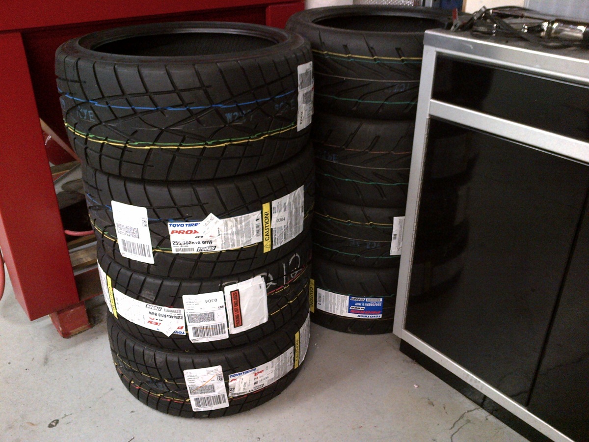 818 tires