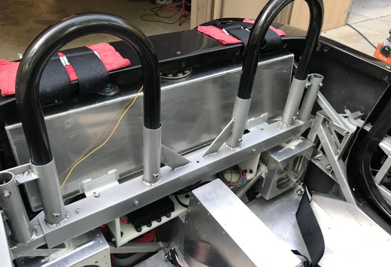 roll bar mounted in chassis