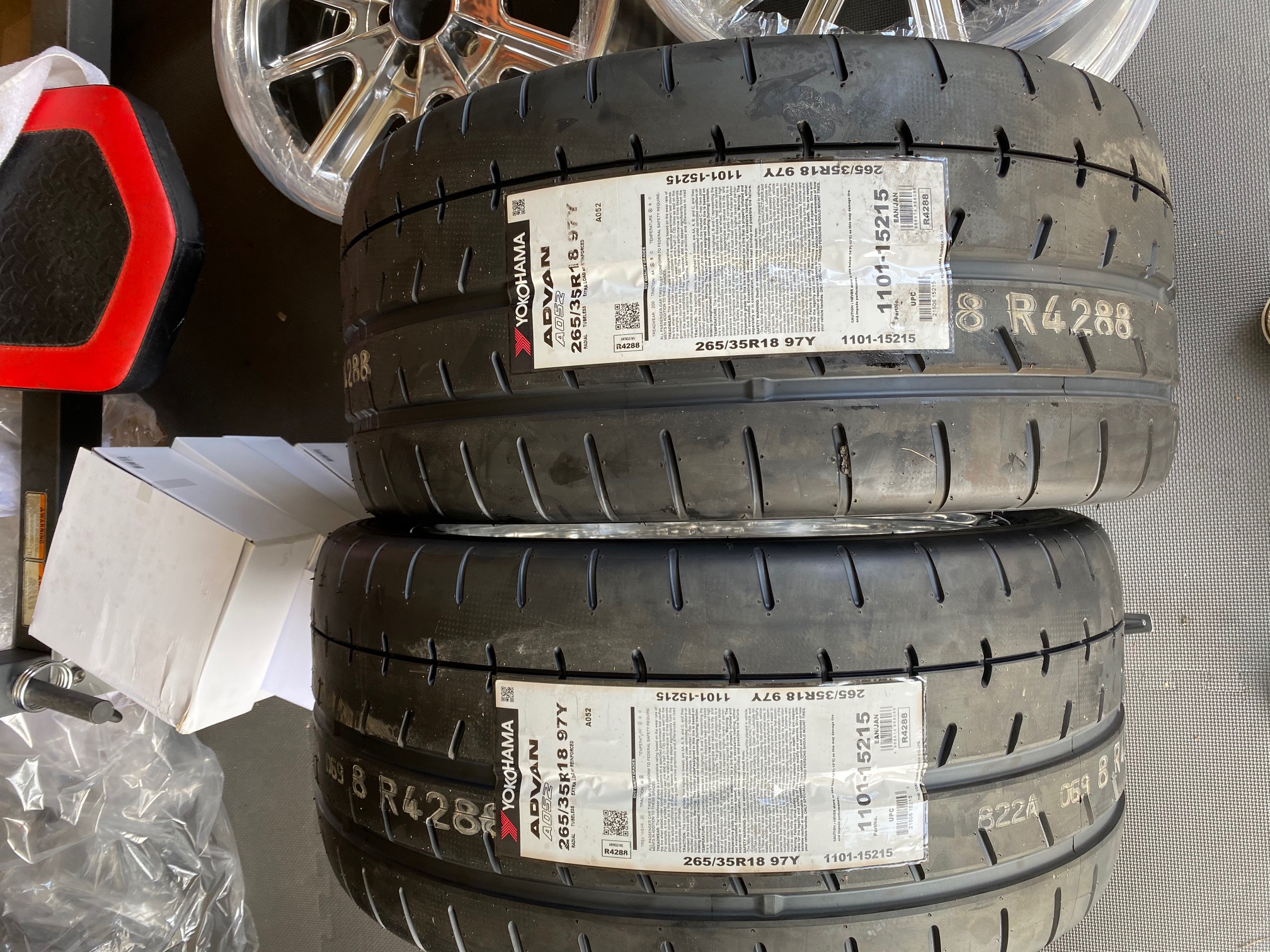 Front tires for Daytona