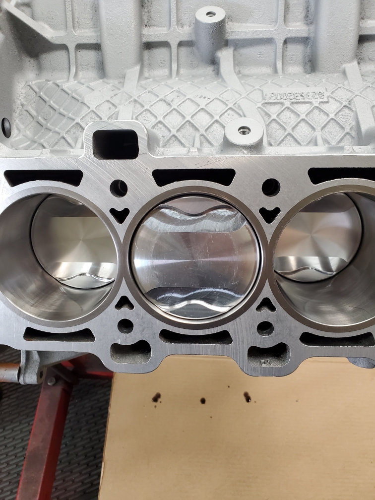Diamond mod 2k pistons