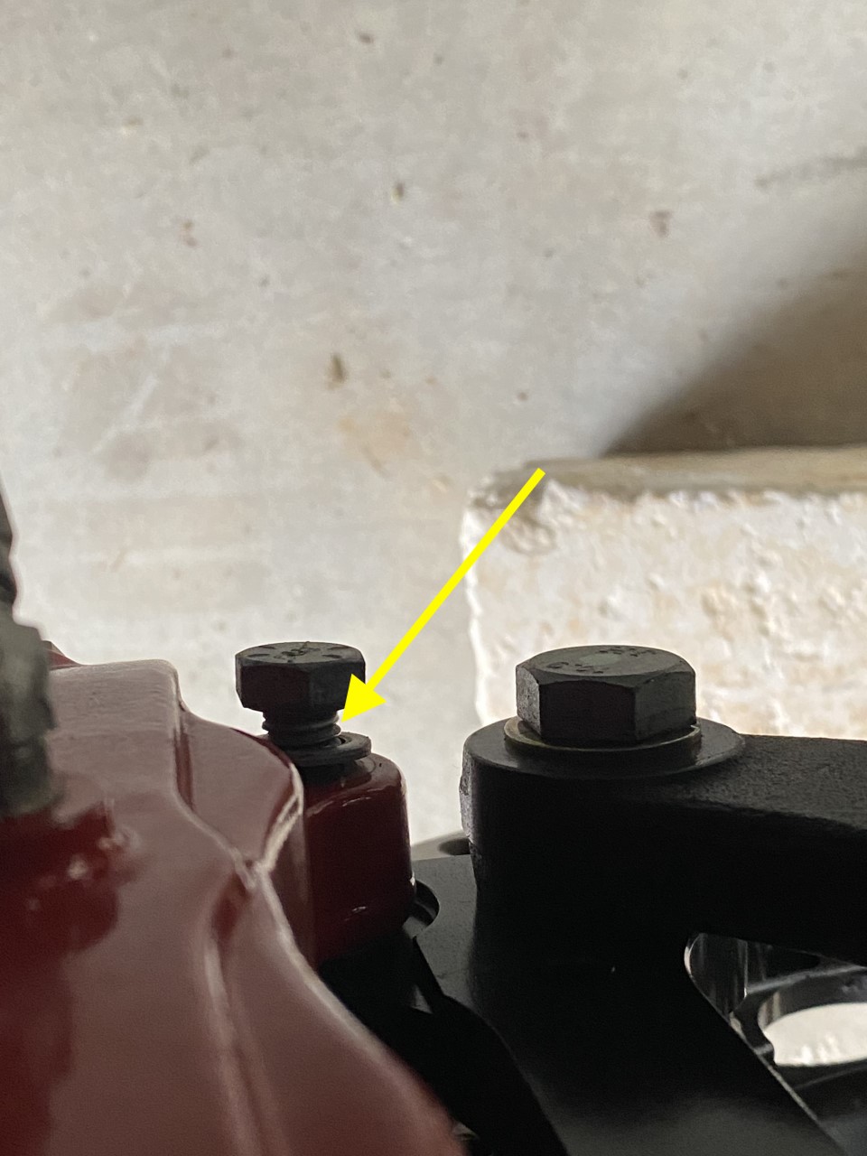 brake bolt