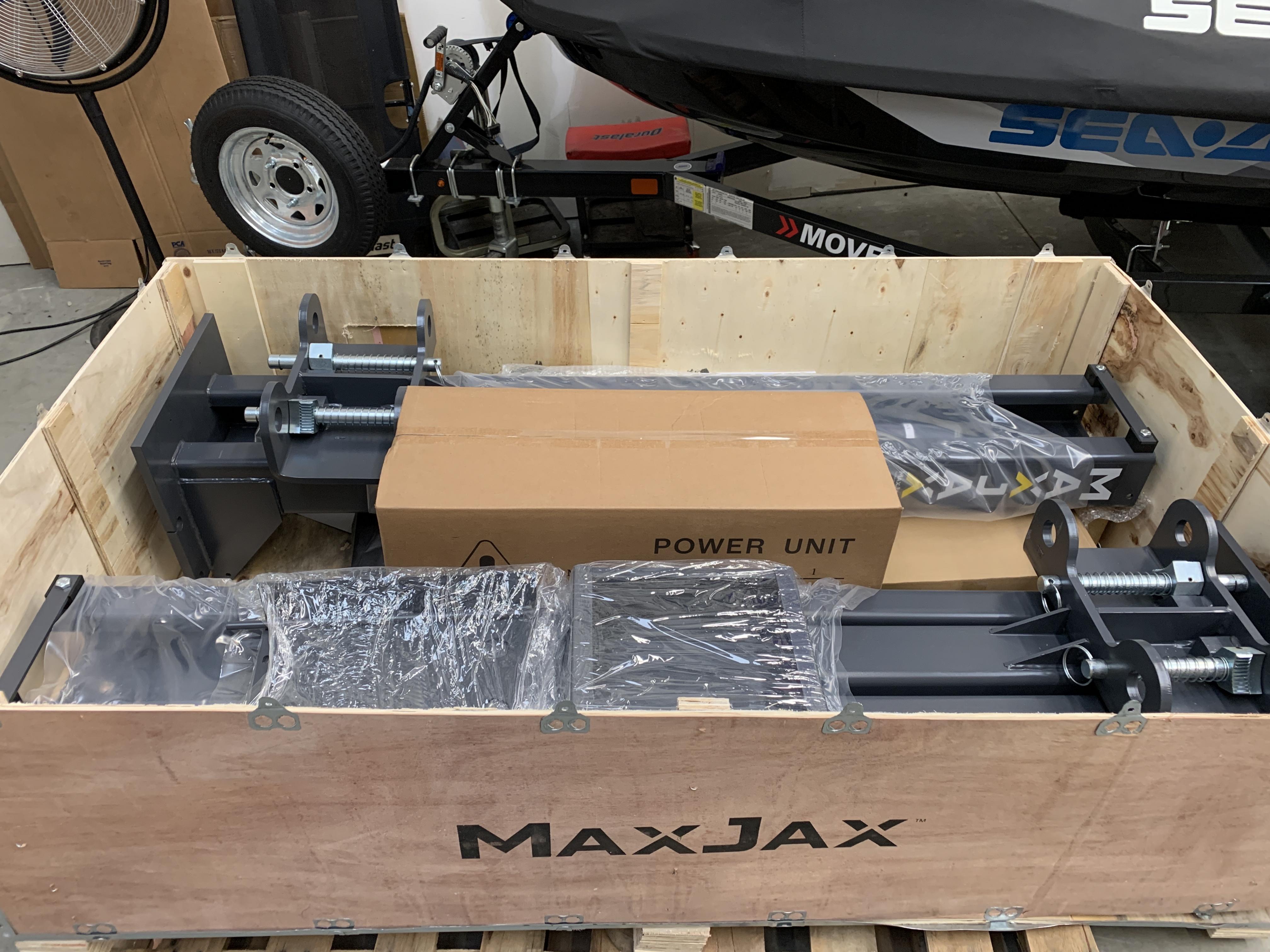 IMG 4769
Max Jax delivery