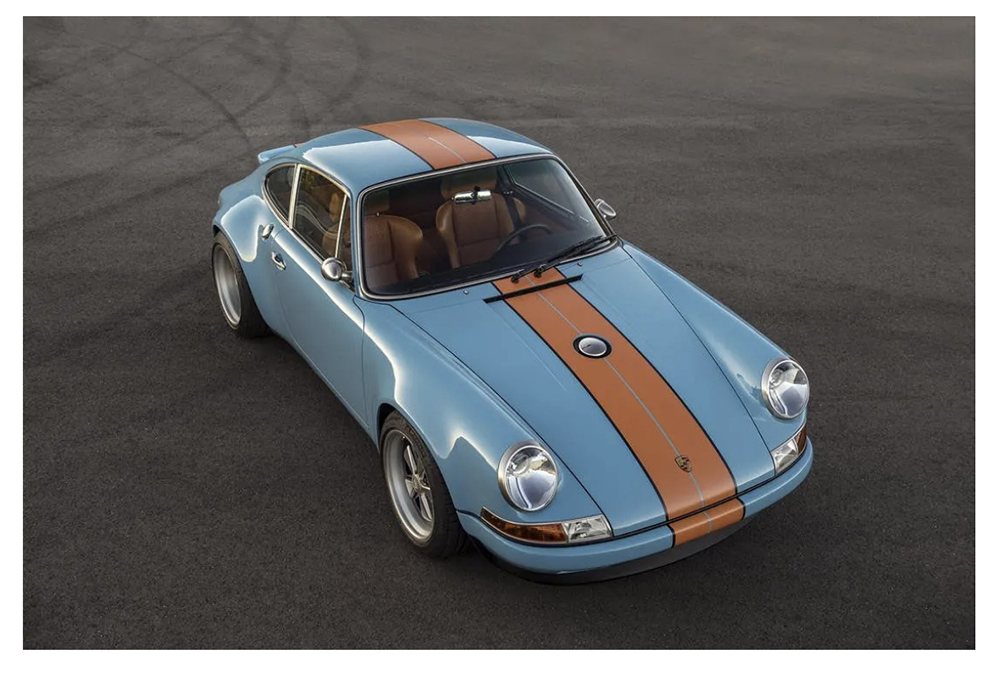 Singer Porsche exterior front