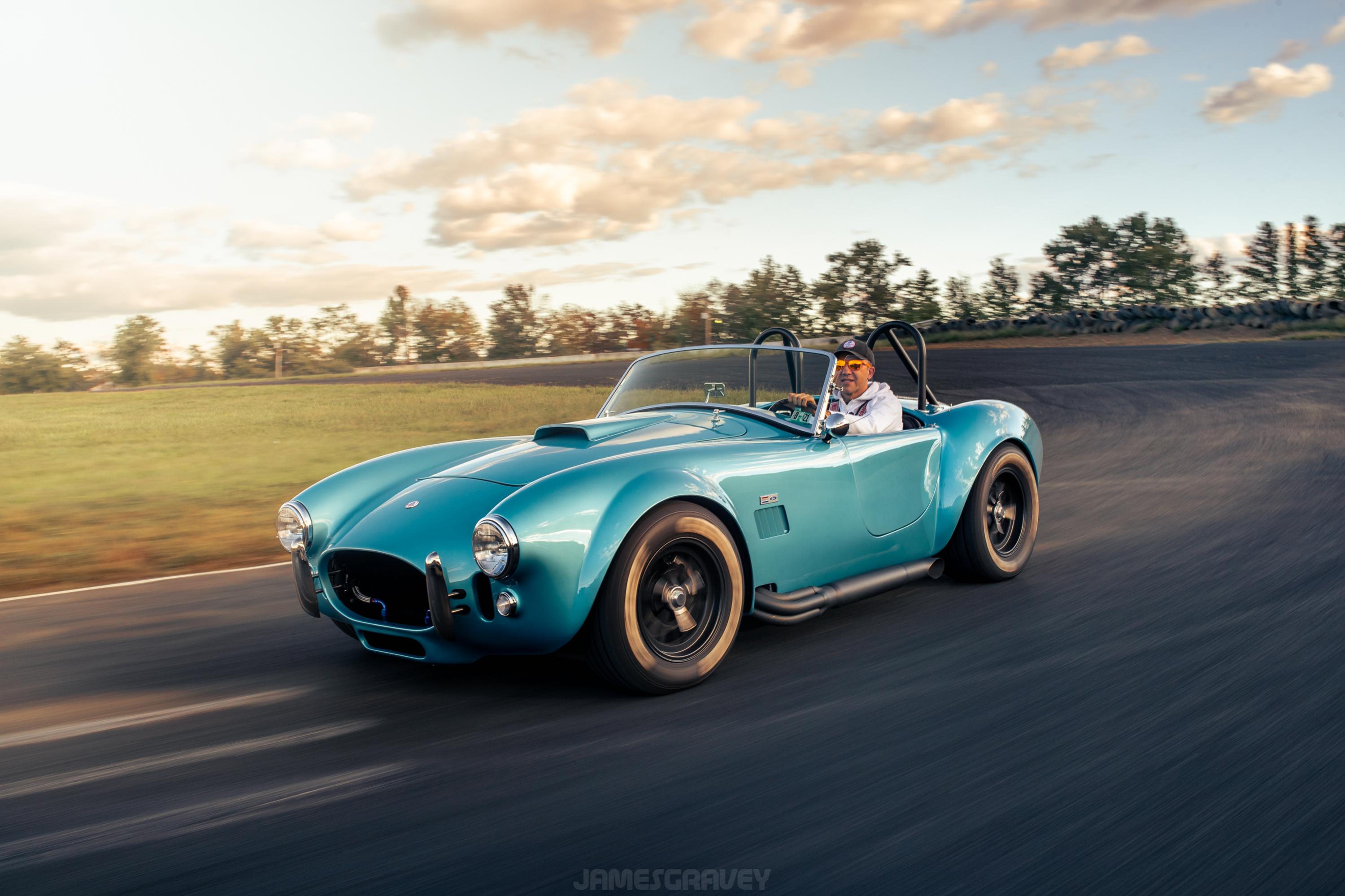 B2I5704 Edit