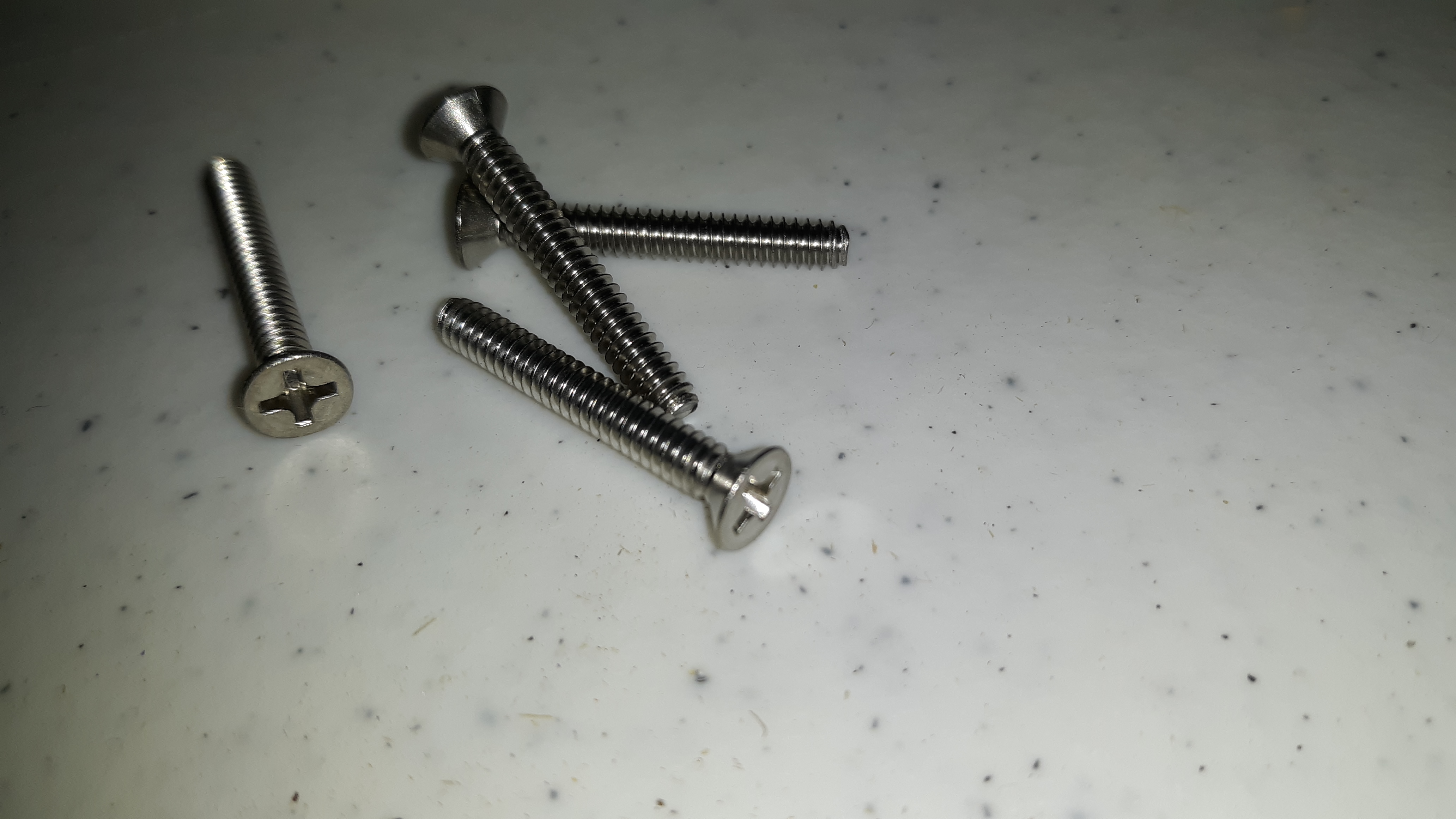 304 SS 6-32 x 1 Flat Head MS
Part #1700102
$0.29 ea
Albany County Fasteners