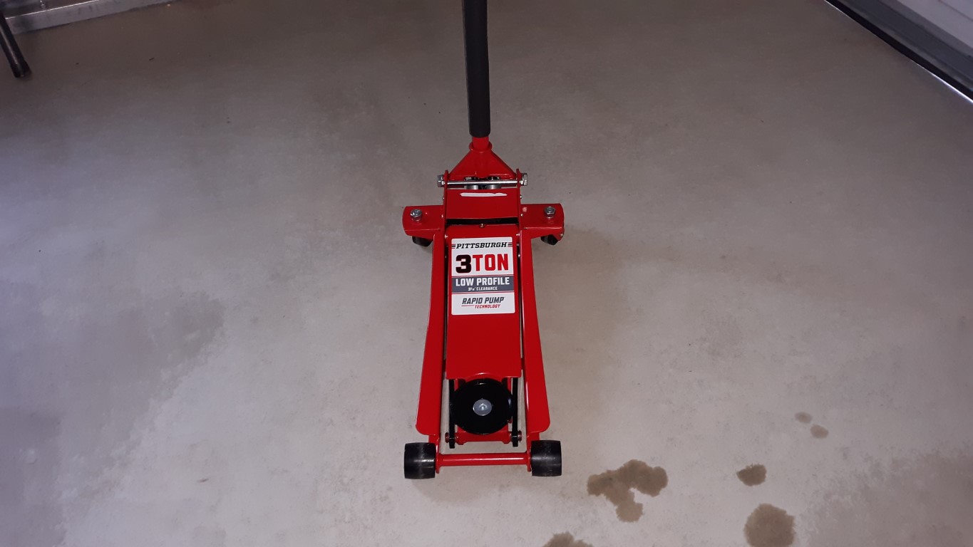 Pittsburgh 3 Ton Low Profile Jack
Part #56617
$149.99
Harbor Freight