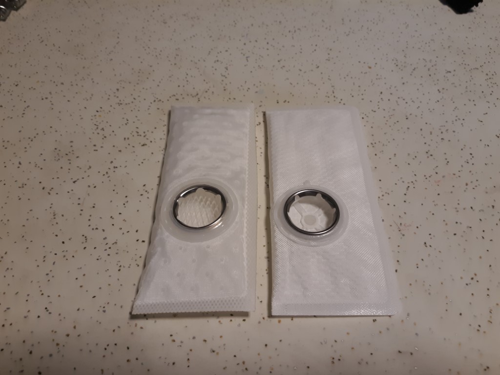 Fuel filters top