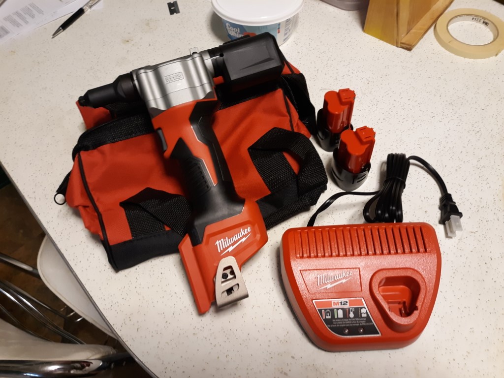 Milwaukee M 12 Cordless Rivet tool
SKU #1002982551
$405.53
Home Depot