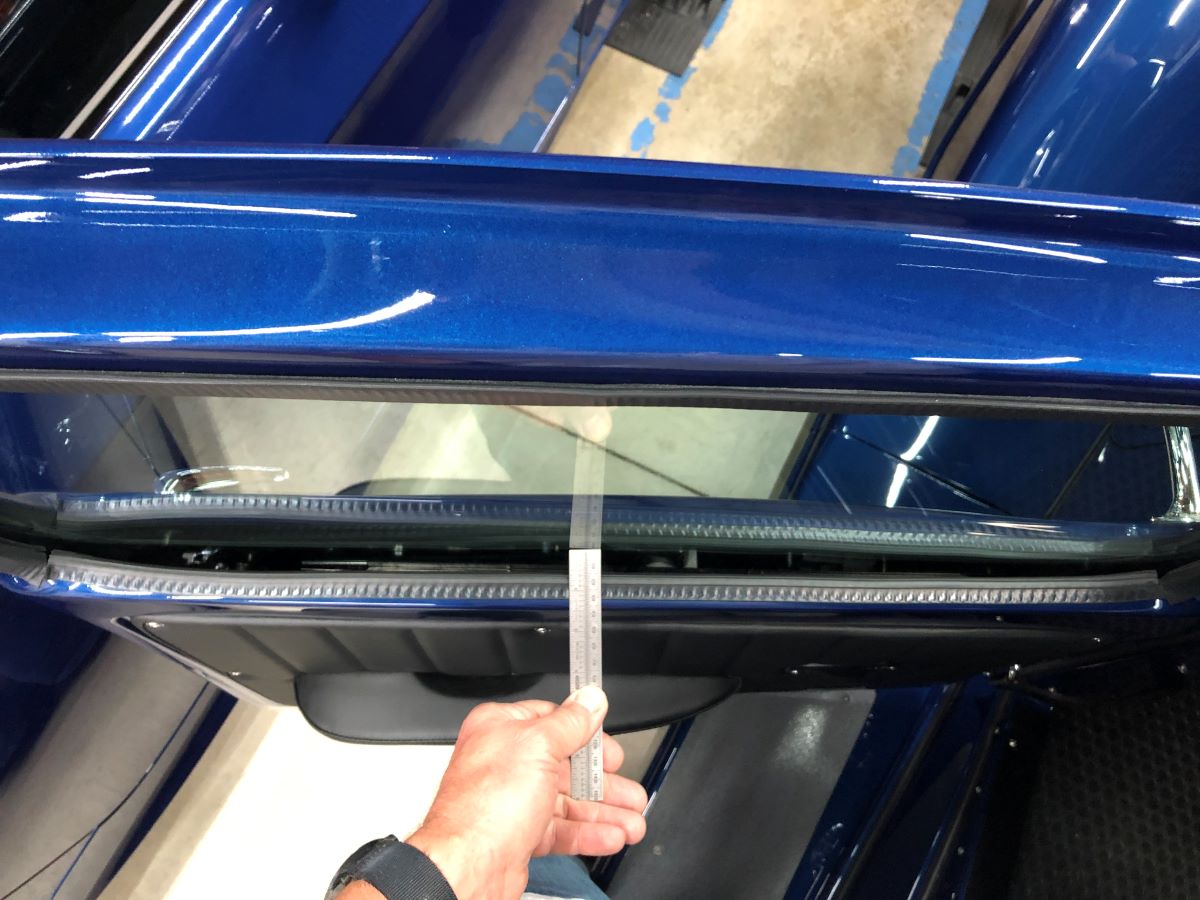 Driver Window Gap copy   IMG 5255