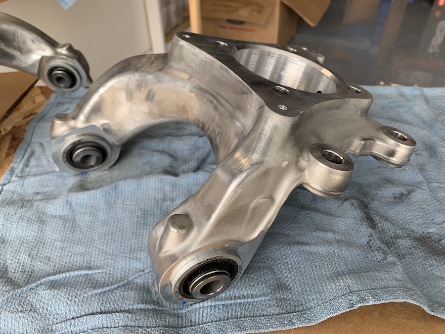 rear knuckle1