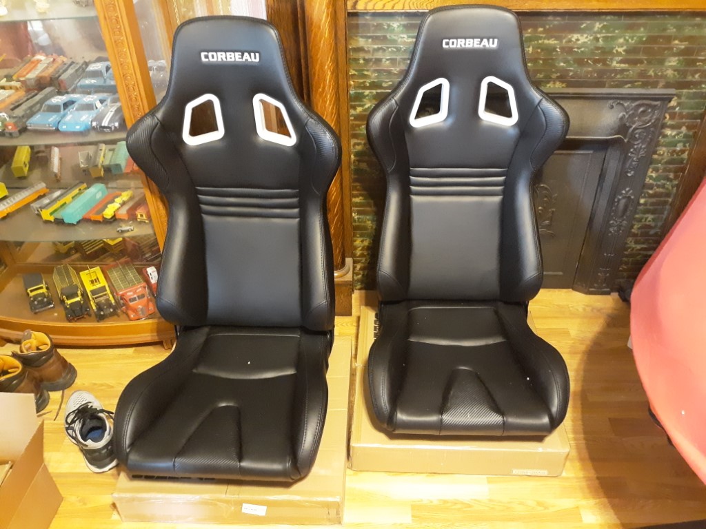 Corbeau Evolution X Fixed Back Seats w/Heat
Part #64901FB
$633.00 ea
Corbeau