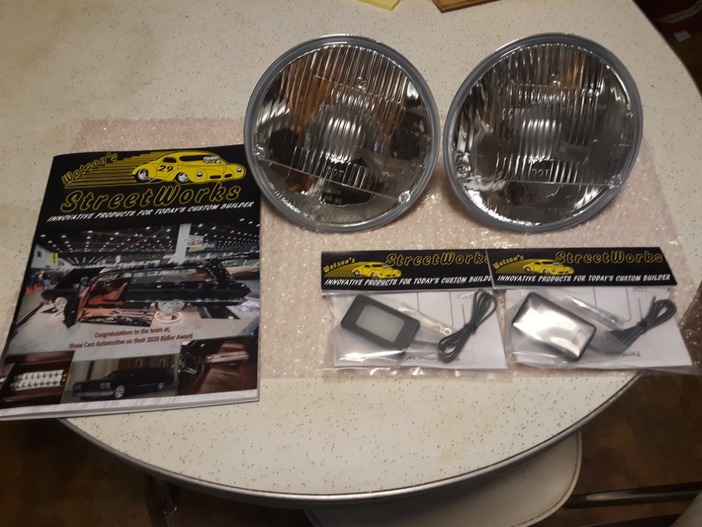 7" Replacement Hella Headlight Lens (pair)
Part #25123
$125.00
Led Courtesy Lights
Part #IL-54SR
$42.00 ea.
Watson's StreetWorks