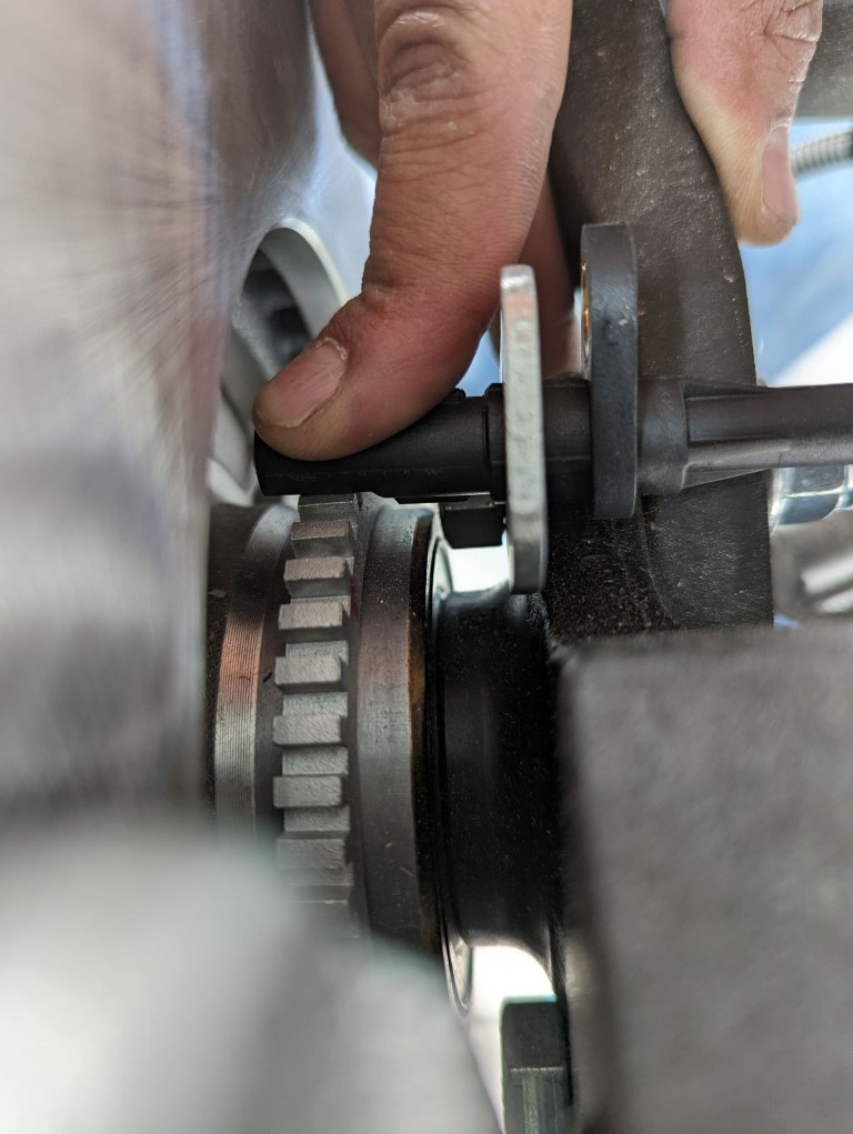 ABS sensor pic 2