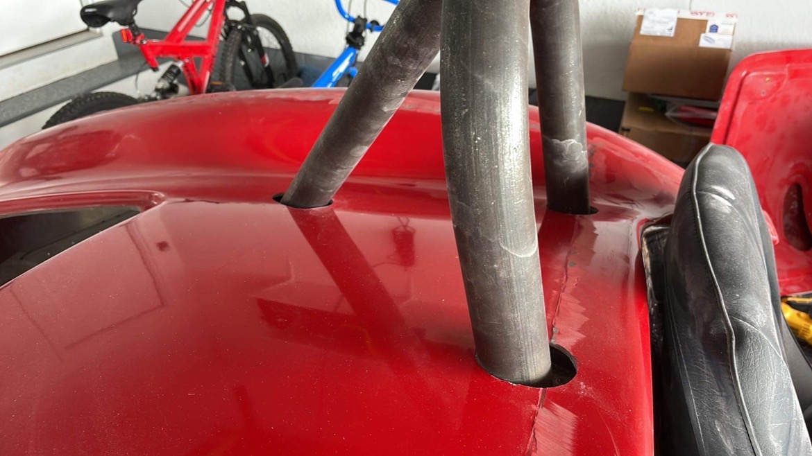 Roll bar