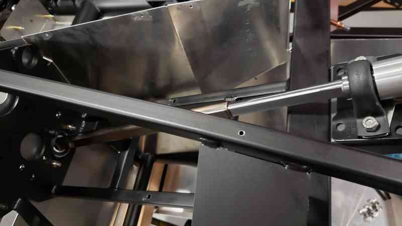 UpperSteeringLinkage