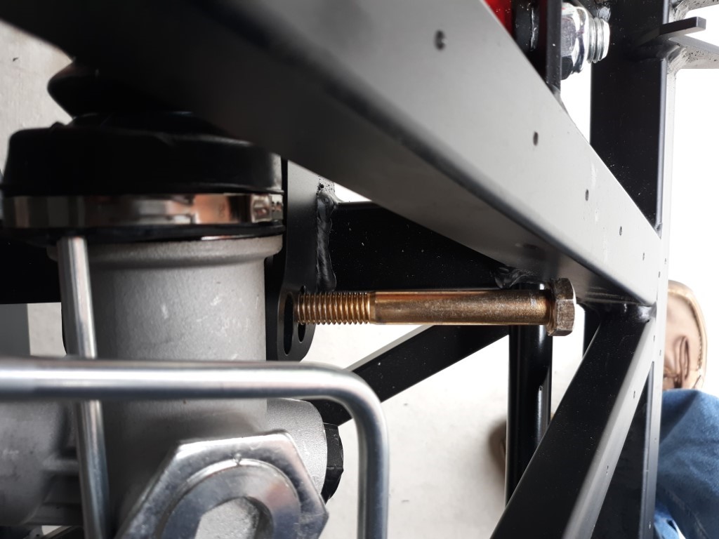 Steering rack bolt