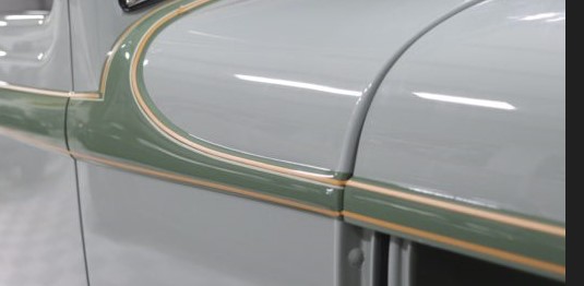3 accent pin hood
