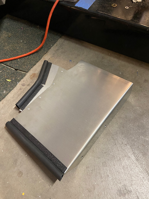 Vent tube/header heat shield