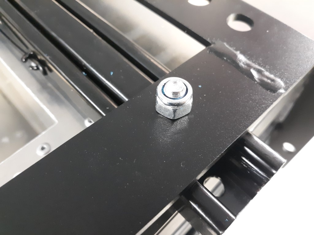 seat slider 2