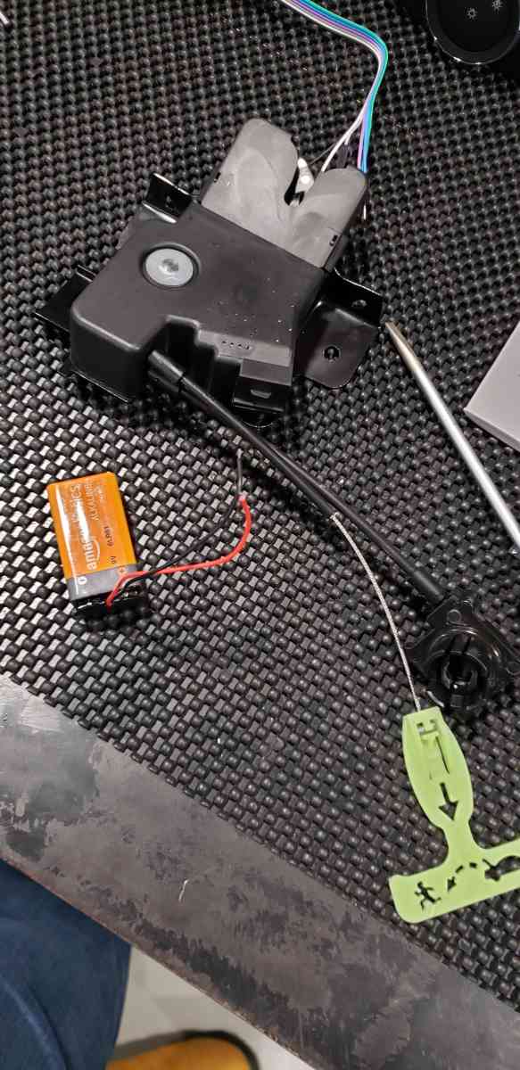 TrunkReleaseTest