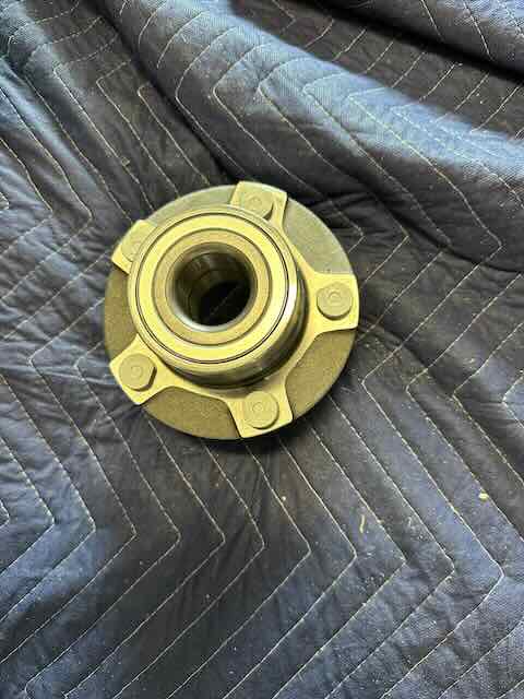 Front Hub