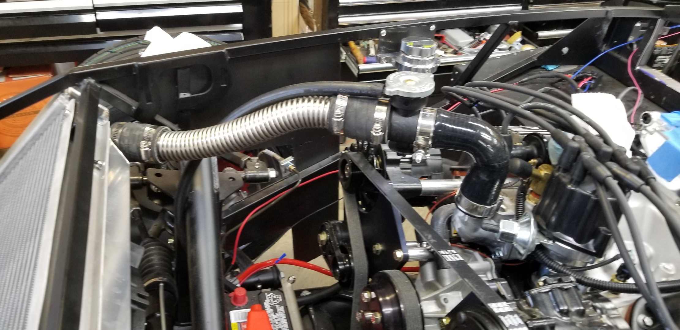 Upper radiator hoseM