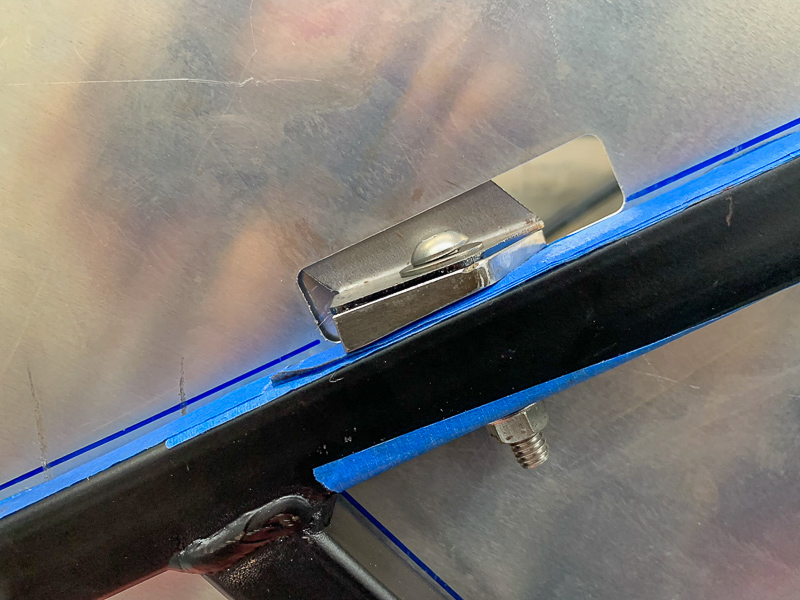 RadiatorLeftBraket