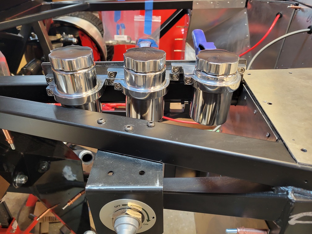 brake reservoir side