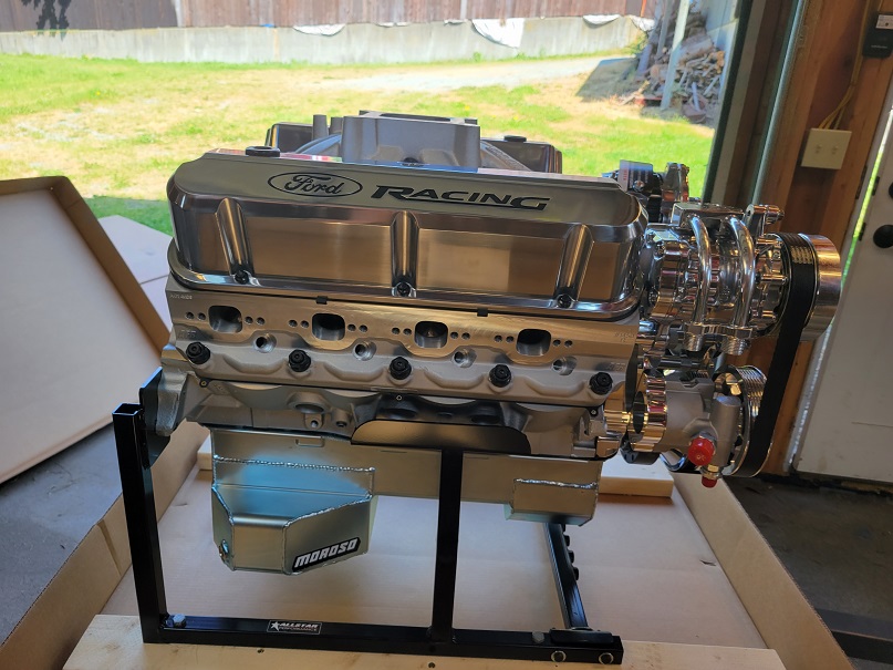 engine right side