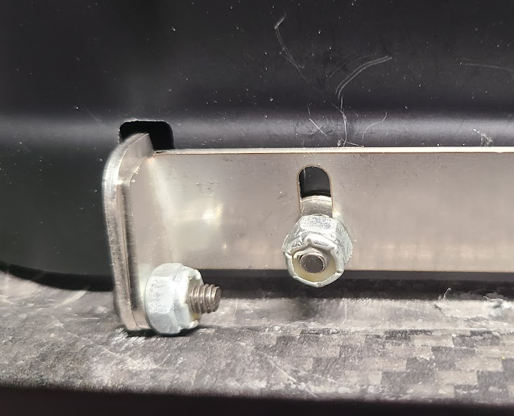 hinge2
