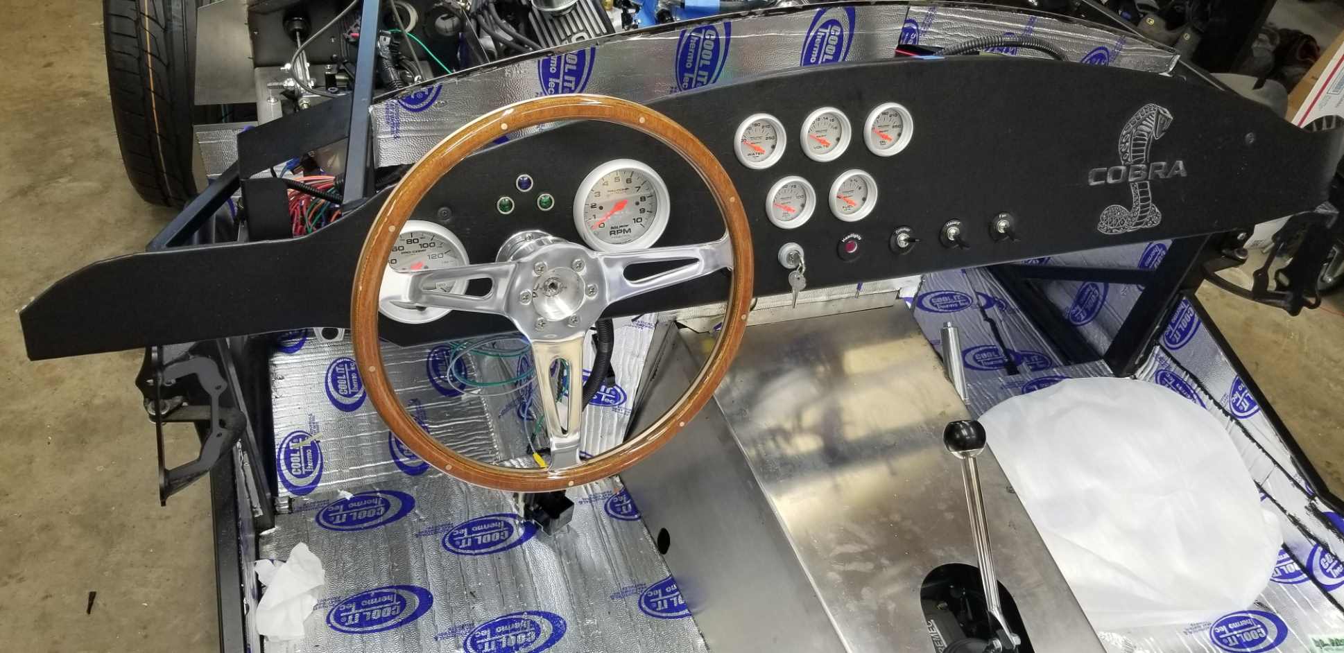 Steering Wheel pressed onM