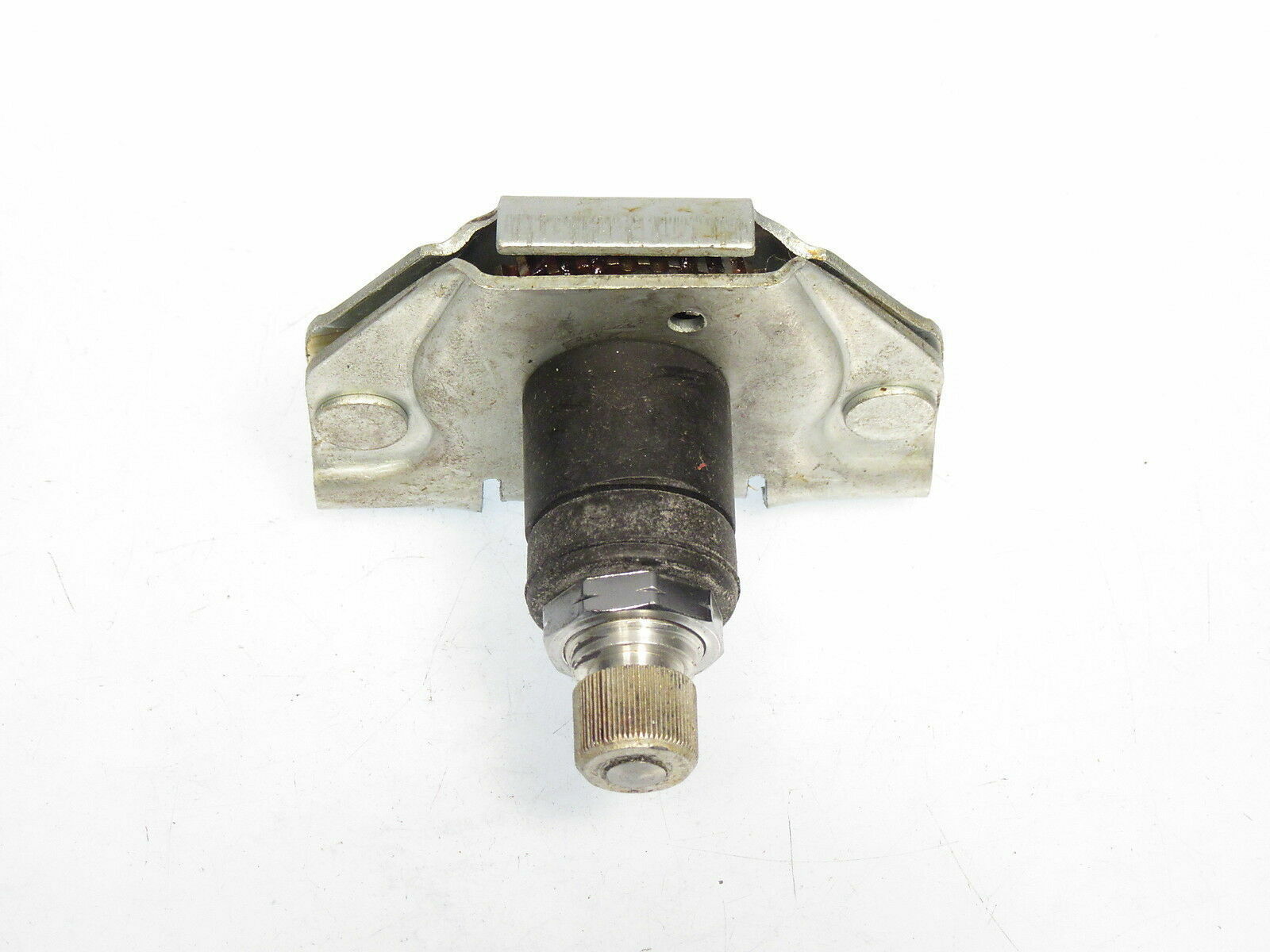 s l1600