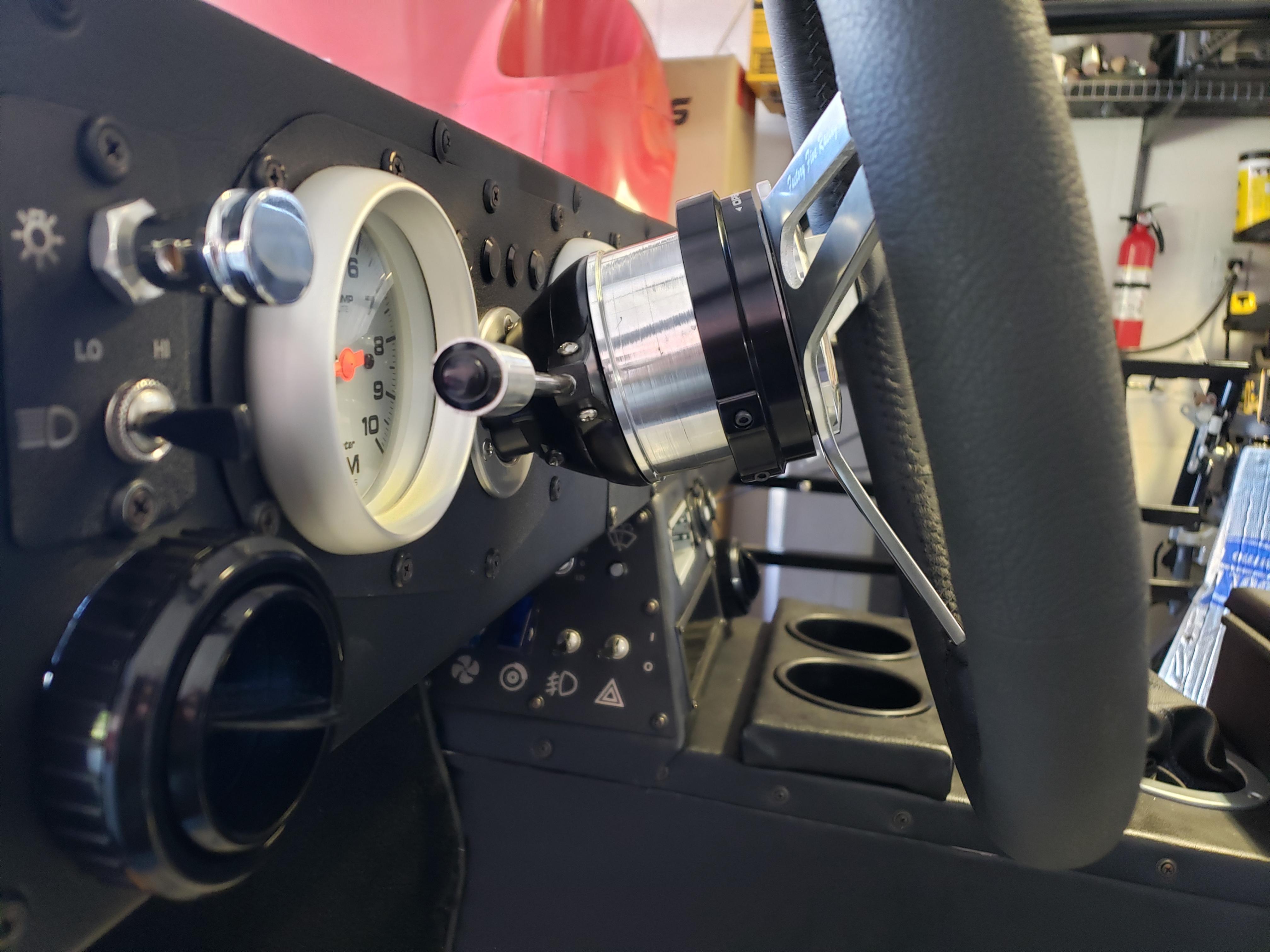Steering wheel and hub completed 2