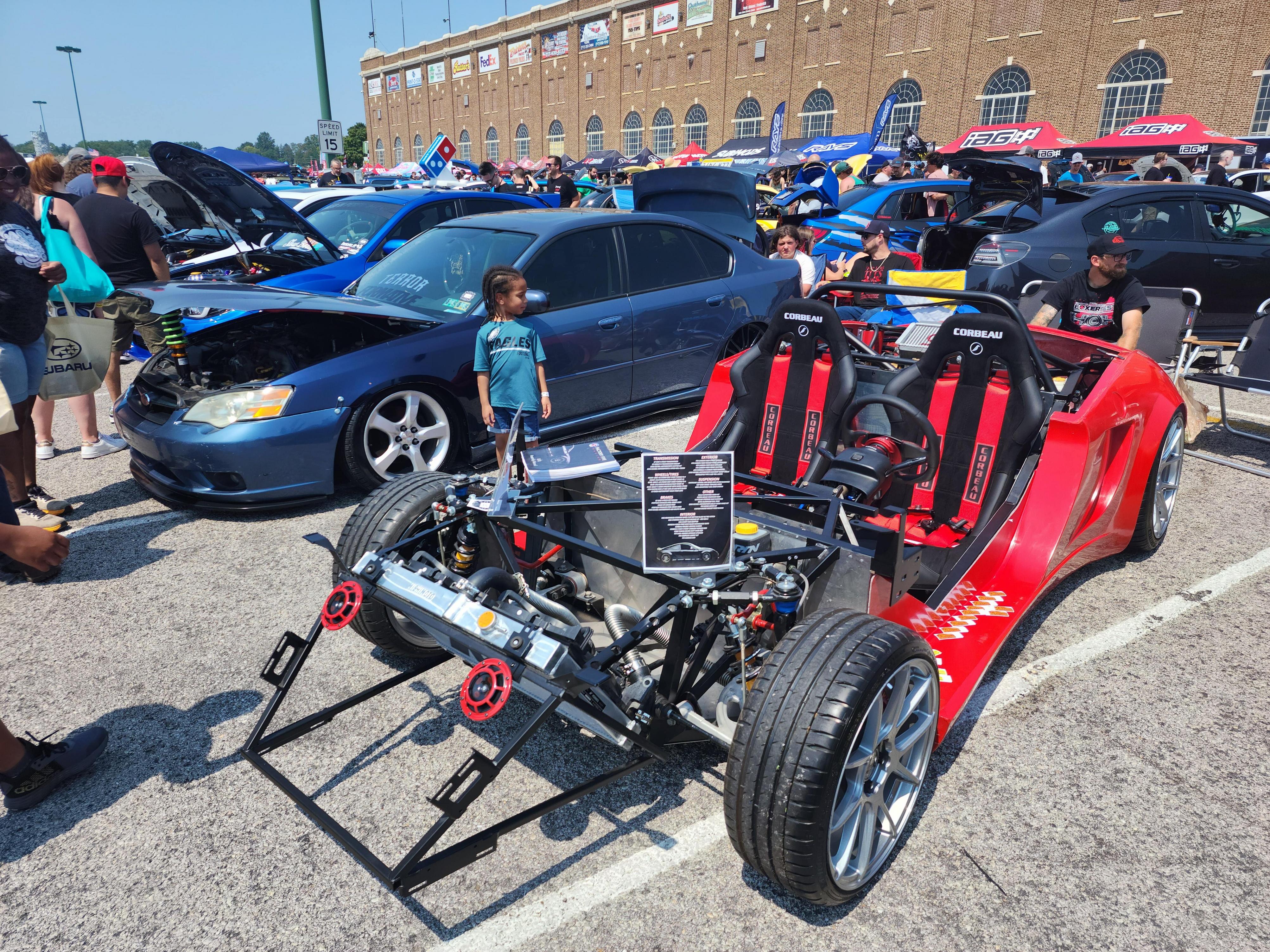 Boxerfest Crowd2